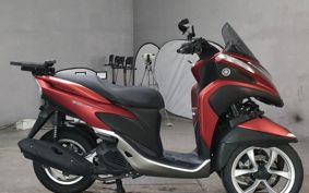 YAMAHA TRICITY 125 SE82J