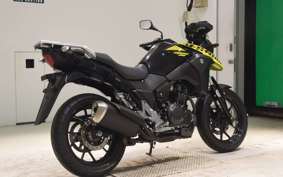 SUZUKI Vｽﾄﾛｰﾑ250A 1998