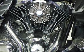 HARLEY FLHX 1690 2013