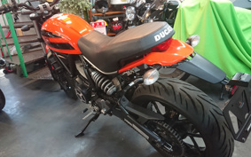 DUCATI  DUCATI  SCRAMBLER SIXTY2 2019 KA00