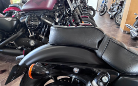 HARLEY XL883N 2016 LE2