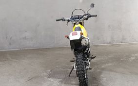 SUZUKI DR250R SJ45A