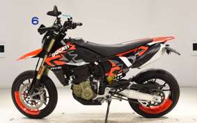 DUCATI HYPERMOTARD698モノ 2024