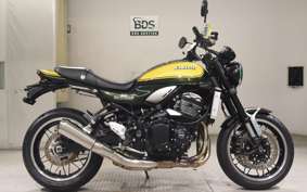 KAWASAKI Z900RS 2023 ZR900K