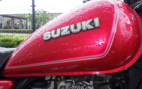 SUZUKI GN125 H