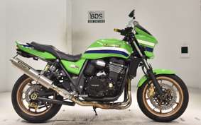 KAWASAKI ZRX1200 D ZRT20D