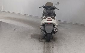 YAMAHA MAJESTY 125 SE27