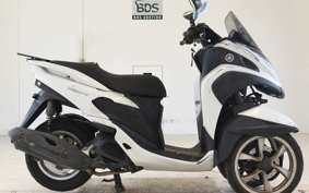 YAMAHA TRICITY 125 SE82J