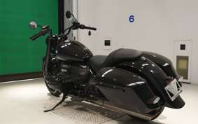 BMW R18 2025