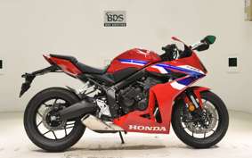HONDA CBR650R E-Clutch 2026 RH17