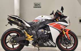 YAMAHA YZF-R1 2010