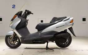 SUZUKI SKYWAVE 150 (Burgman 150)