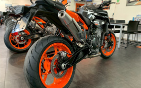 KTM 890 DUKE GP 2026 TU940