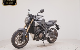 HONDA CB650R E-Clutch 2025 RH17