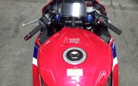 HONDA CBR600RR 2024 PC40