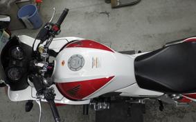 HONDA CB1300SB SUPER BOLDOR A 2013 SC54