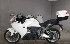 HONDA VFR1200F DCT SC63