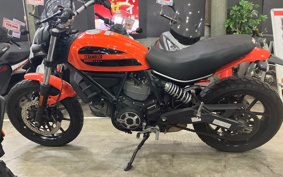 DUCATI SCRAMBLER SIXTY2 2019 KA00A