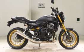 KAWASAKI Z900RS SE 2025 ZR900K