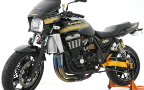 KAWASAKI ZRX1200 DAEG 2017 ZRT20D