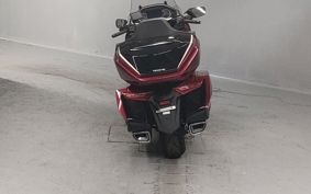 HONDA GL1800 TOUR DCT SC79