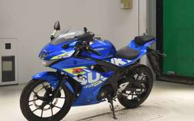 SUZUKI GSX-R150 2014