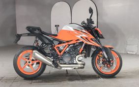 KTM 1290 SUPER  DUKE R V3940