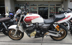 HONDA CB1300SF SUPER FOUR 1998 SC40