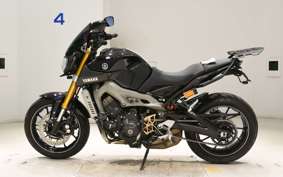 YAMAHA MT-09 A 2016 RN34J