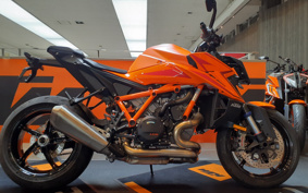 KTM 1390S-DUKE R EVO V3940