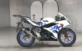 SUZUKI GSX-R125 DL33B