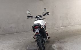 APRILIA STX Cafe125 ..