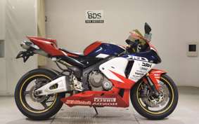 HONDA CBR600RR GEN 2 2006 PC37
