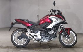 HONDA NC750X RC90