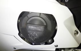 YAMAHA YZF-R6 2019