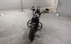 HARLEY XL883N 2013 LE2