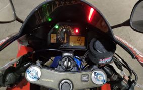 HONDA CBR600RR PC37