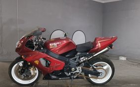 SUZUKI GSX-R1000 2003 GT75A