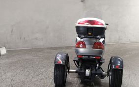 SUZUKI SKY WAVE650 TRIKE CP51A