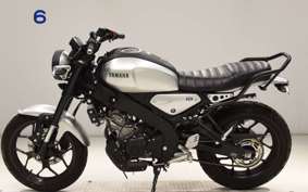 YAMAHA XSR125 1983 RE46J
