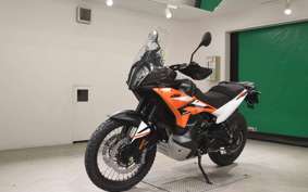 KTM 890 ADVENTURE	 2004