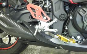 YAMAHA YZF-R25 A 2014 RG43J