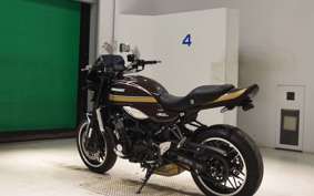 KAWASAKI Z900RS 2025 ZR900K