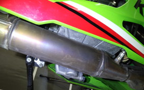 KAWASAKI ZX-4RR ZX400P