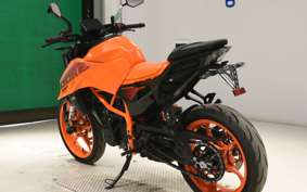 KTM 390 DUKE 2024
