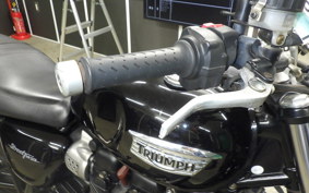 TRIUMPH STREET TWIN 2016