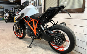 KTM 1290 SUPER DUKE R 2020 V3940