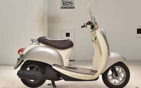 HONDA CREA SCOOPY