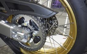 HONDA CRF1100L AFRICA TWIN DCT 2025