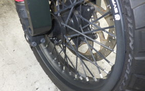 HUSQVARNA SVARTPILEN 401 2021